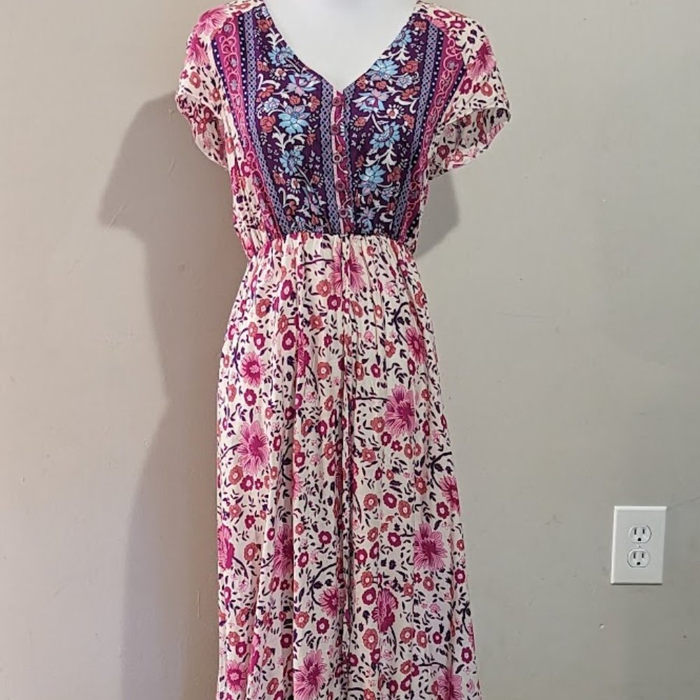 Short Sleeve V-Neck Half Button Down Pink and Purple Floral Dress